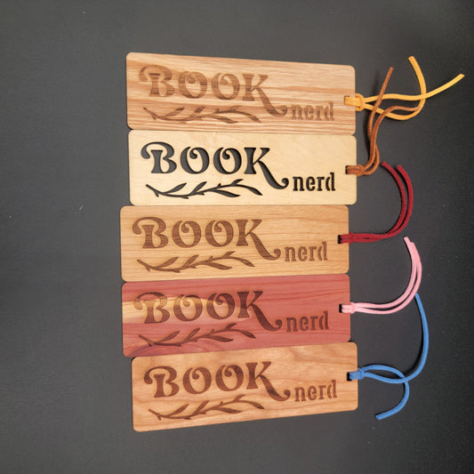 Book nerd - Wood Bookmarks