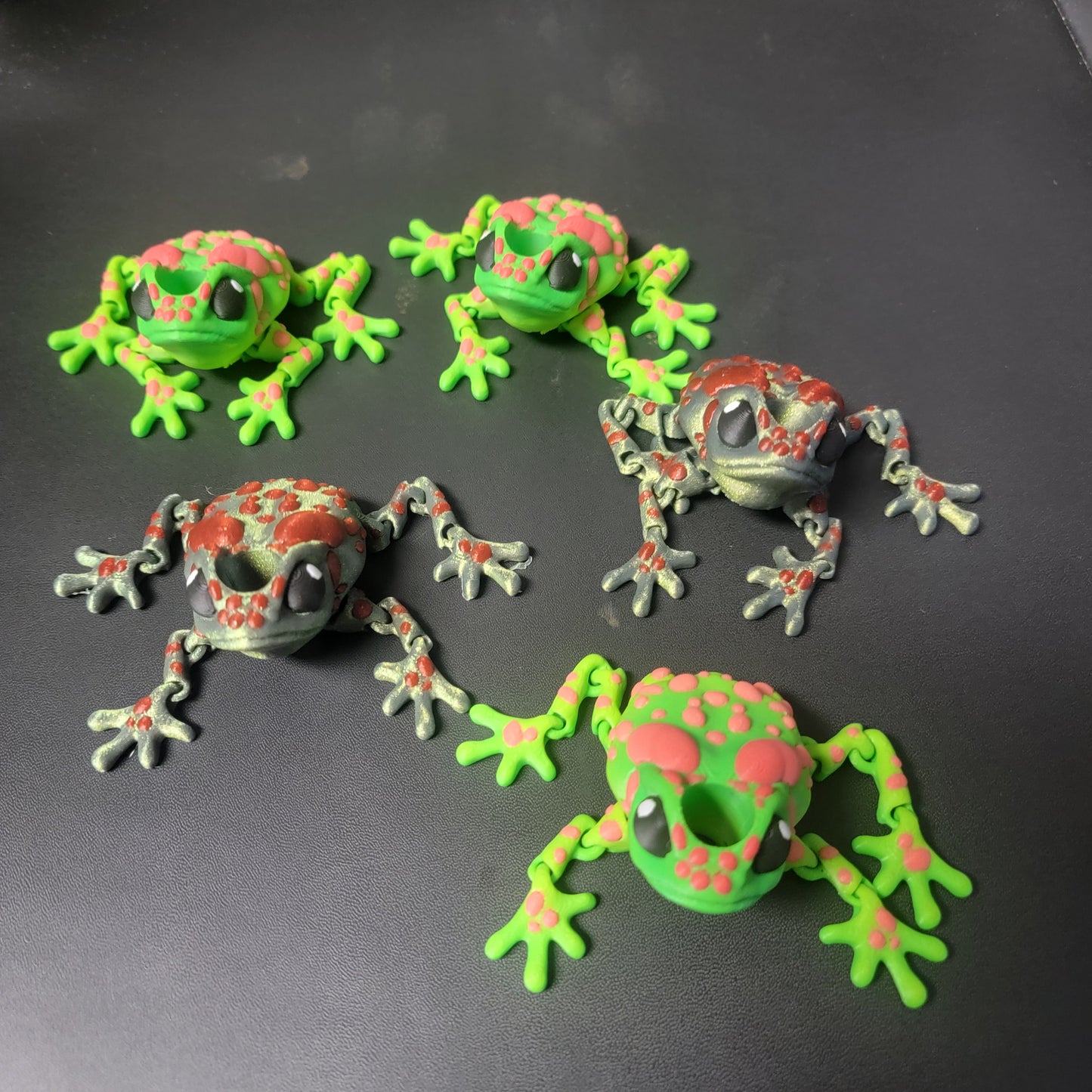 Articulated Frog - Wiggle Critter or Straw Buddy