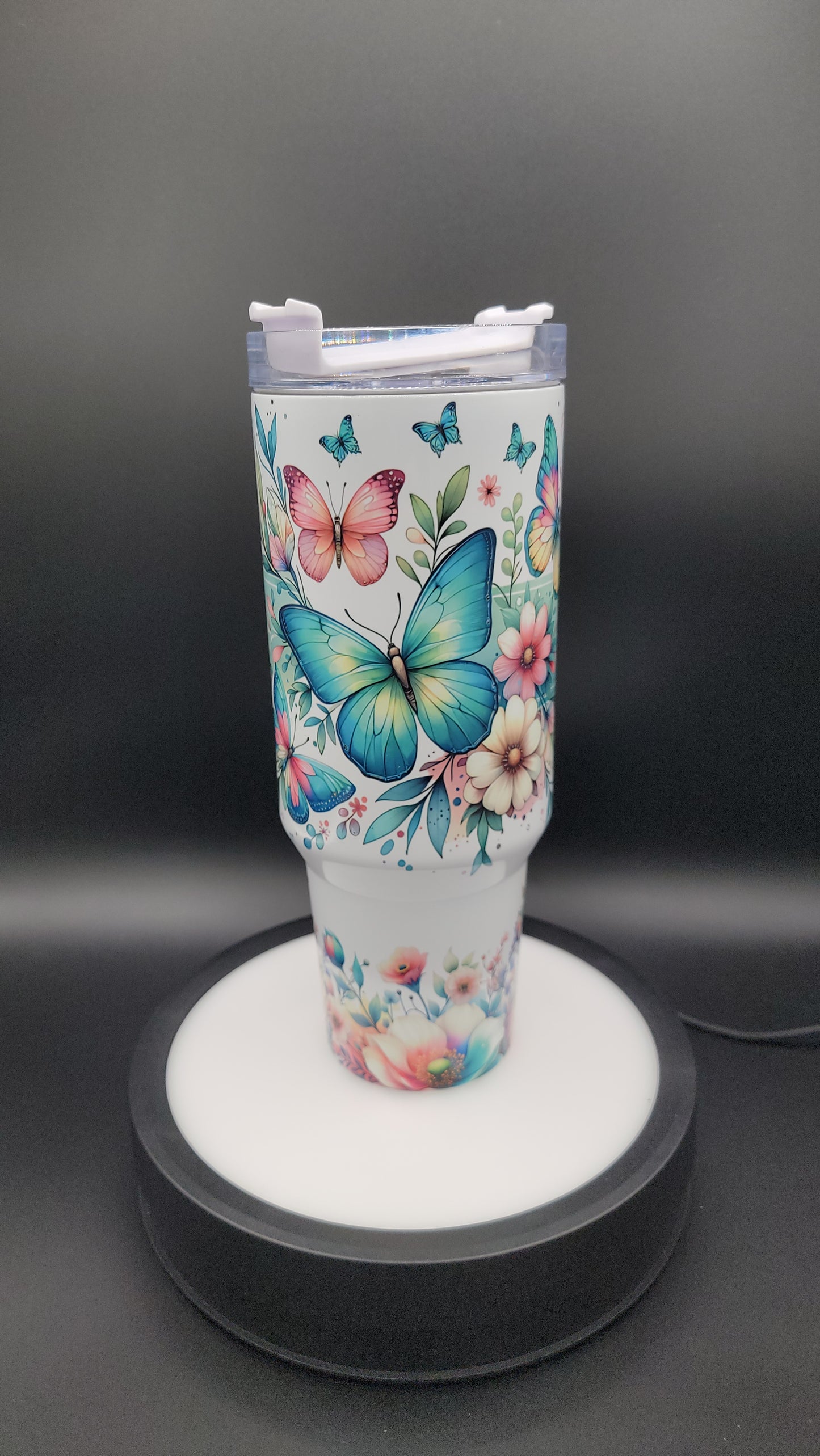 40oz Tumbler Floral Butterflies