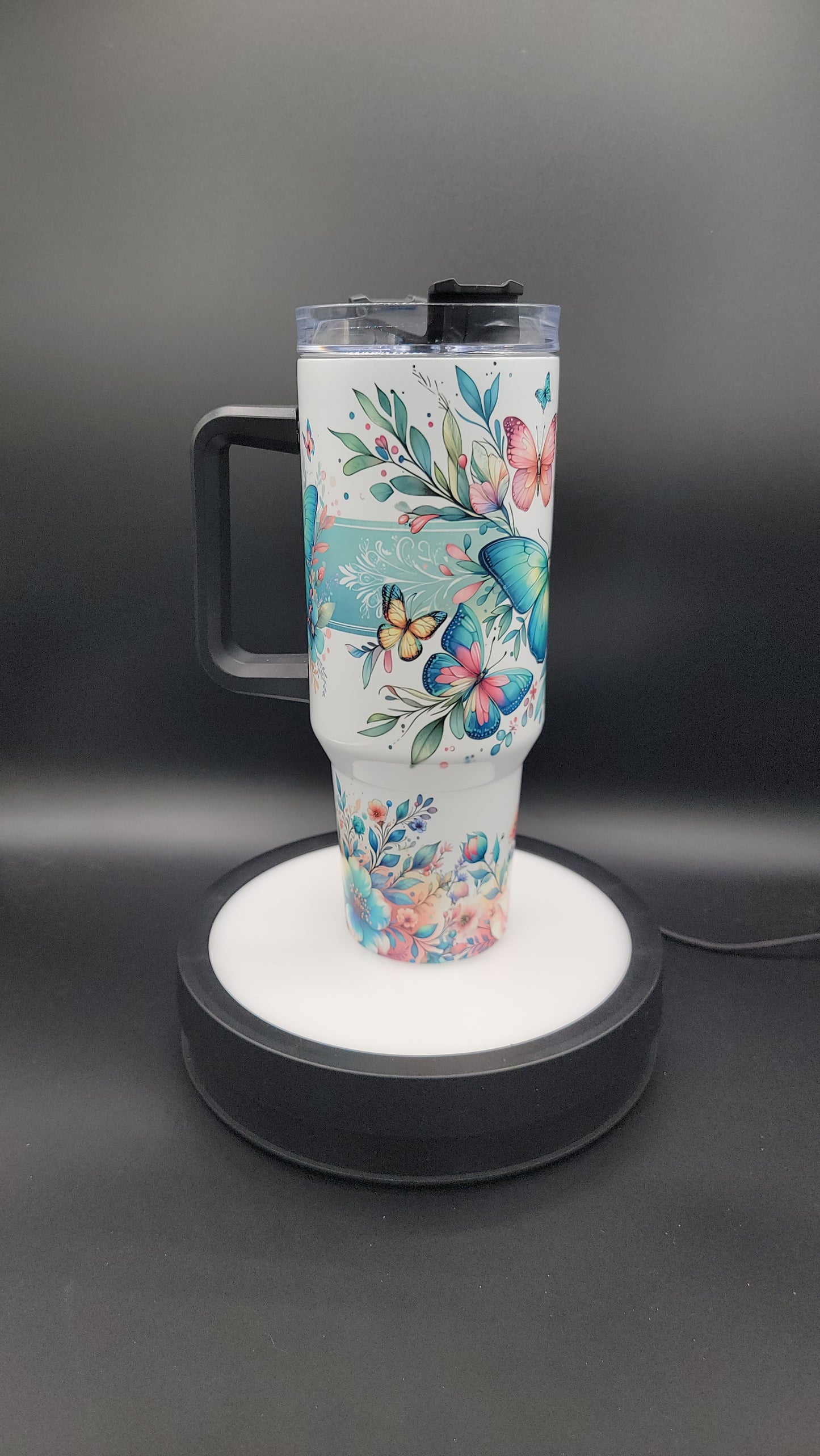 40oz Tumbler Floral Butterflies