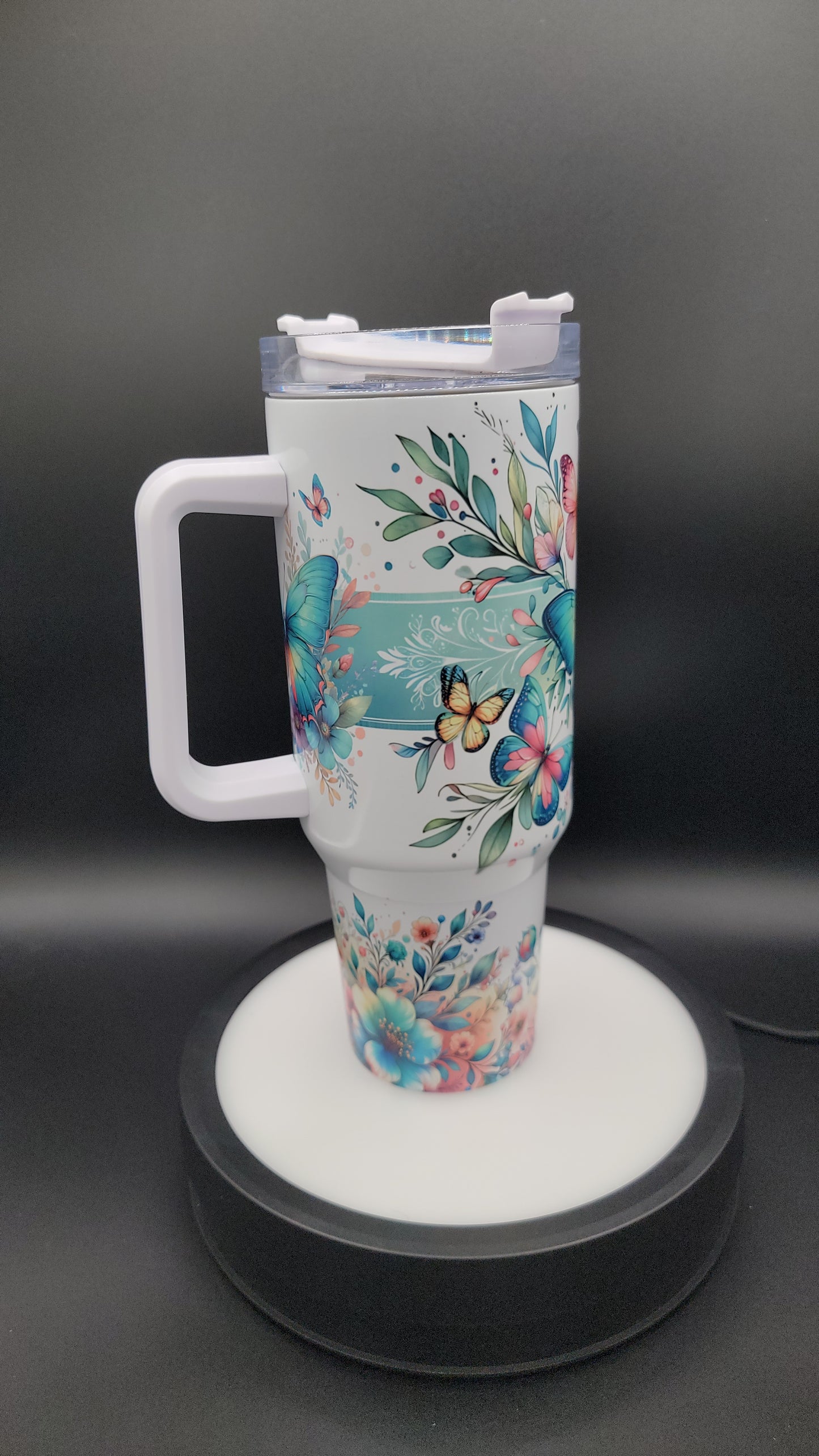 40oz Tumbler Floral Butterflies