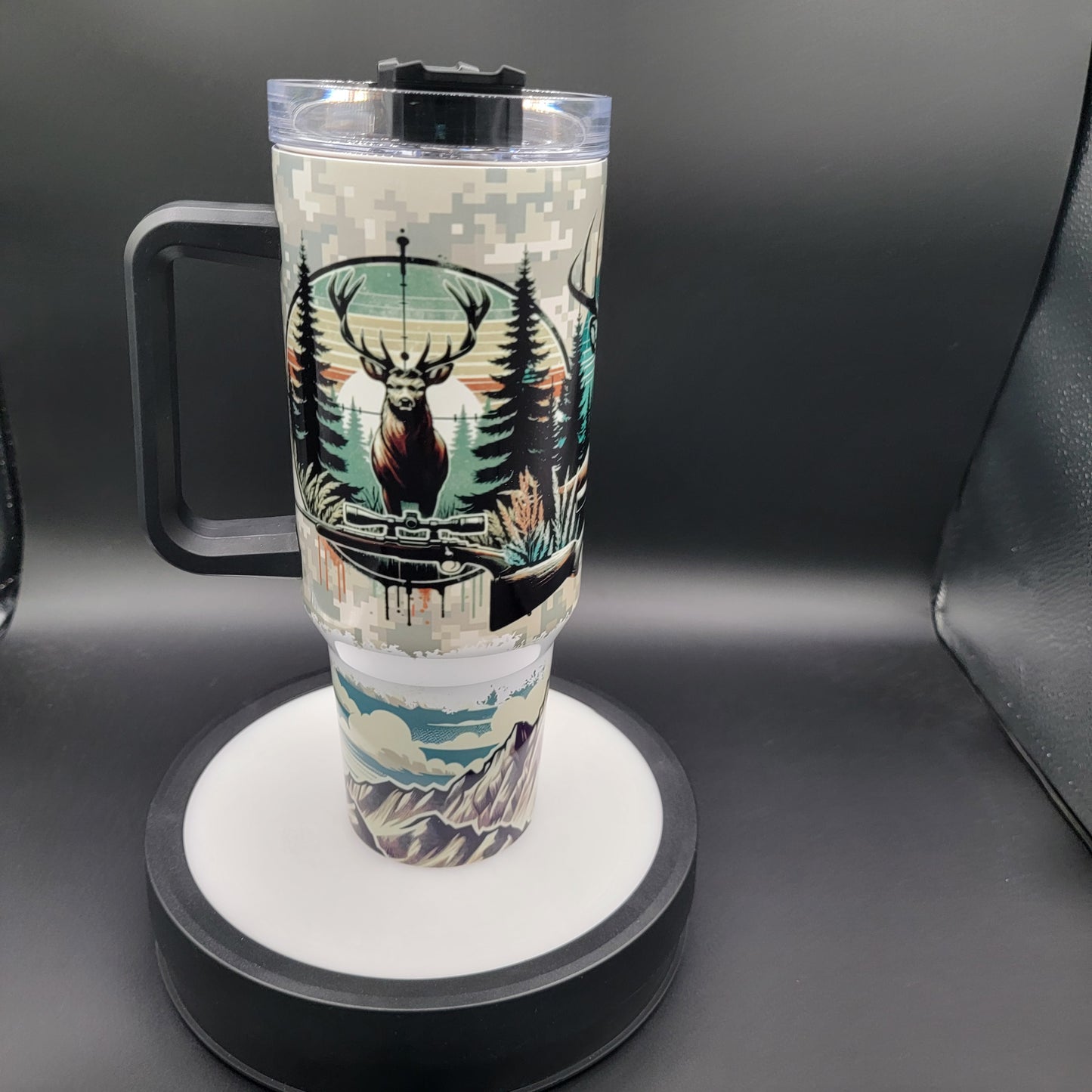 40oz Tumbler Hunting